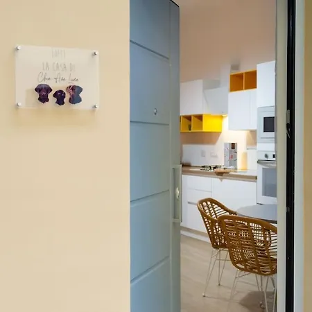 La Casa Di Ava, Chia E Luna Apartment